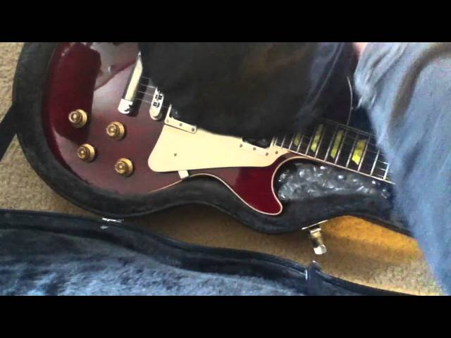 >> Unboxing my Gibson Les Paul Classic Wine Red <<