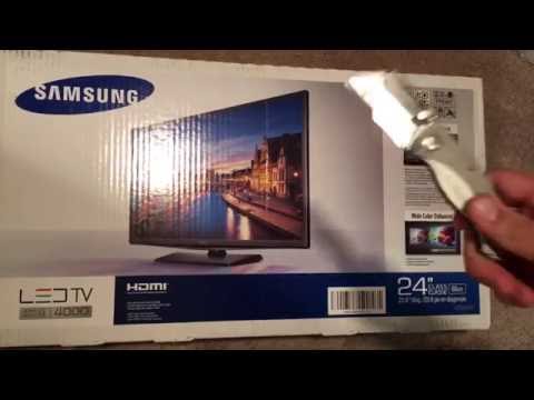 >> Samsung 24 LED HDTV Series 4000 unboxing! <<