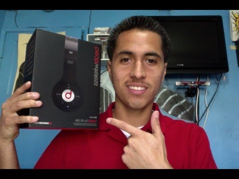 >> Beats By Dr.Dre Wireless Bluetooth Over-The-Ear Headphones [Unboxing & Overview] (HD) <<