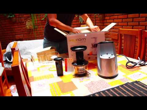 >> Hurom Slow Juicer unboxing <<