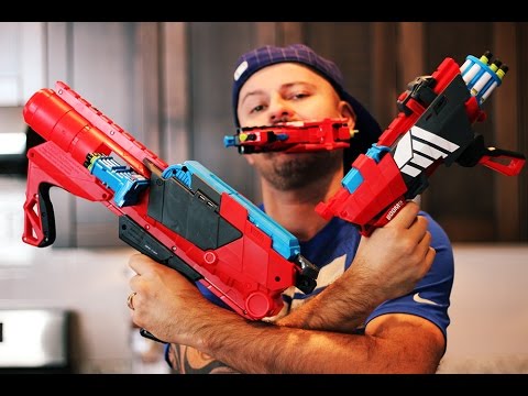 Boxing Day BOOMCO Blasters Unboxing & Review WAR (Farshot, Twisted Spinner, Ambush Attack)