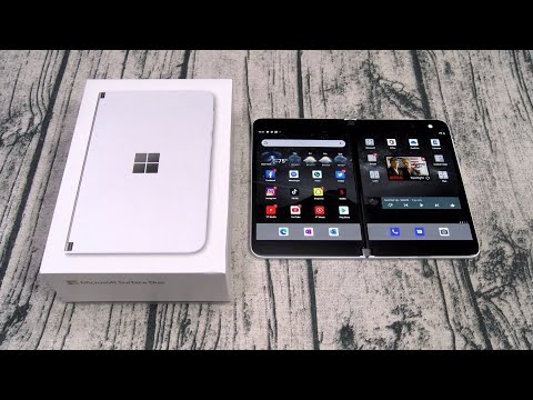 Microsoft Surface Duo - Unboxing and First Impressions