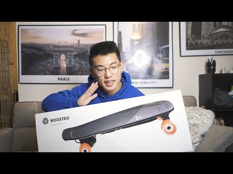 BEST ELECTRIC SKATEBOARD FOR COLLEGE? Boosted Board Mini-S Unboxing + First Impressions